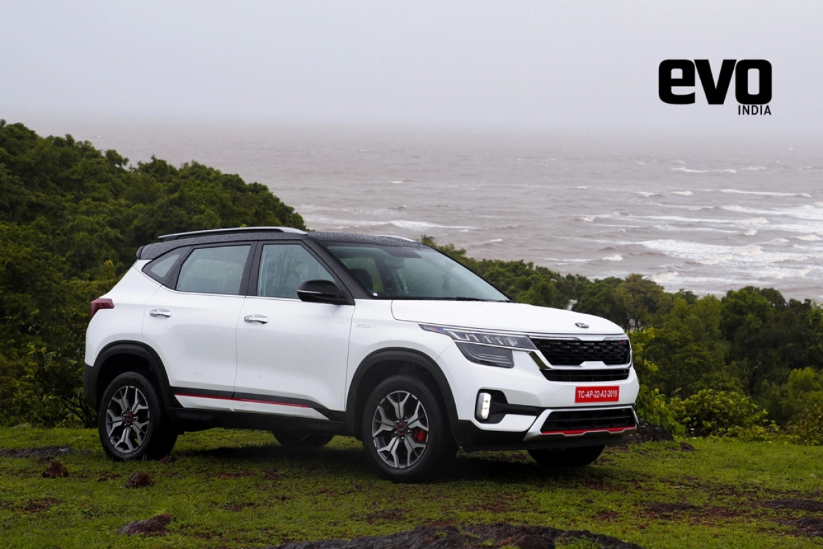 Kia Seltos White